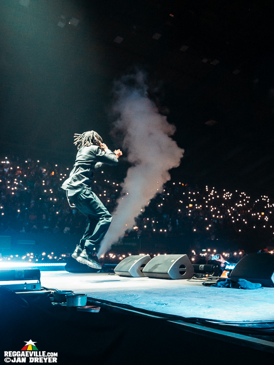 Alkaline, Rajahwild, Armanii