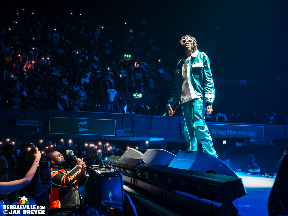 Alkaline, Rajahwild, Armanii