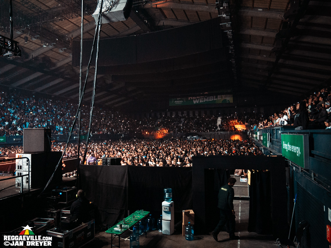 Alkaline, Rajahwild, Armanii