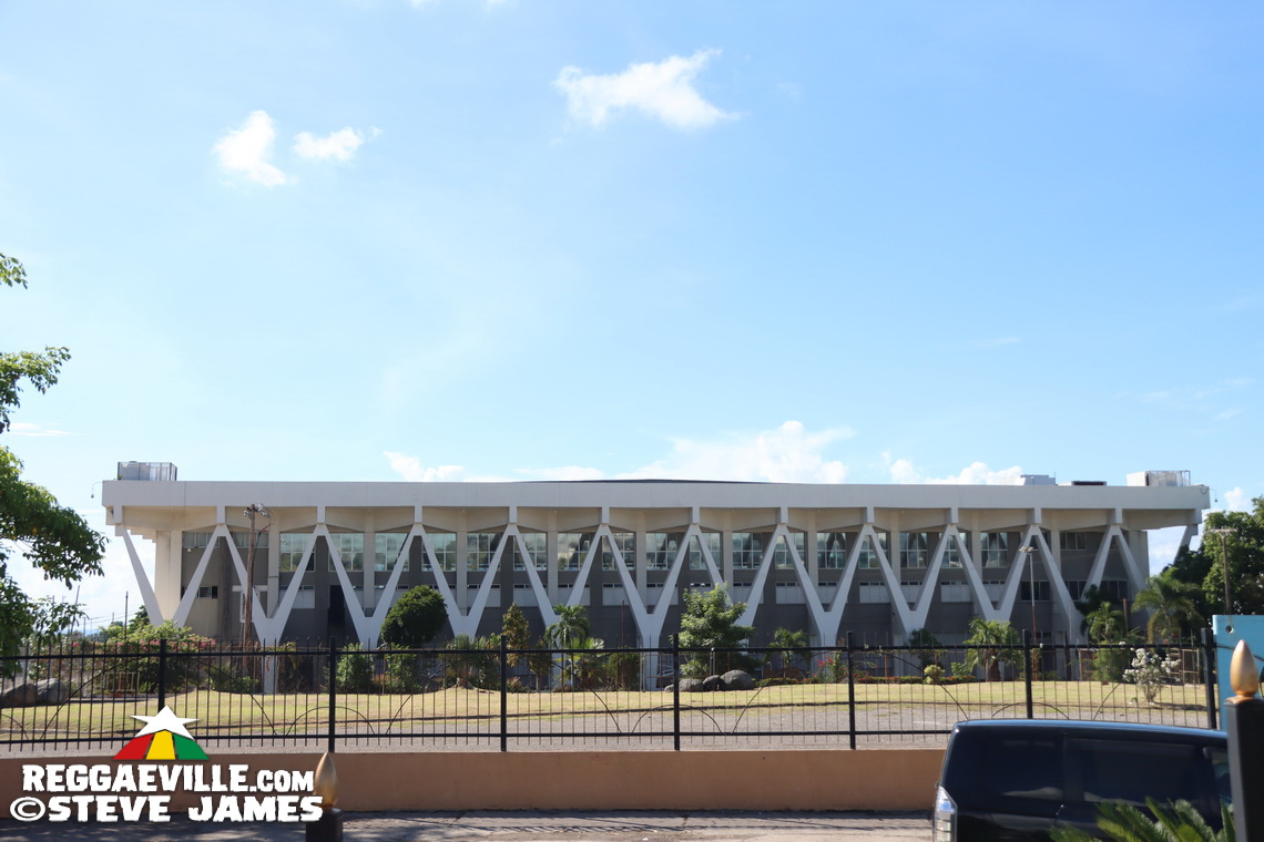 Judy Mowatt, Mutabaruka, Maxi Priest