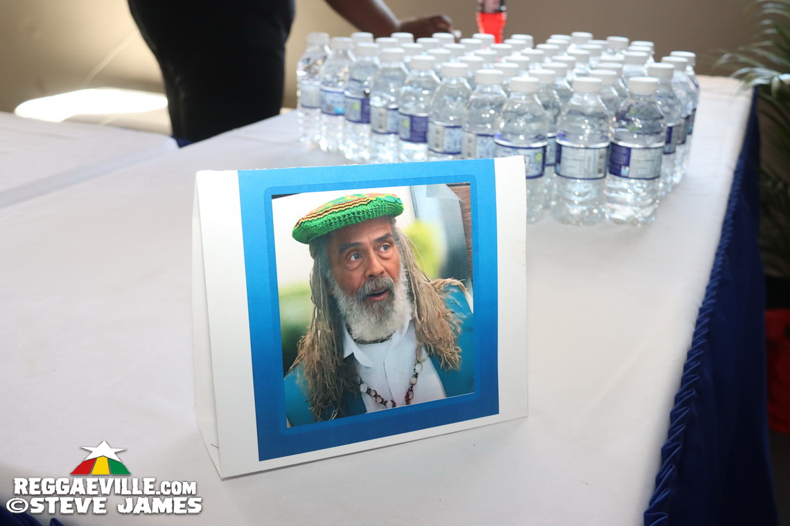 Judy Mowatt, Mutabaruka, Maxi Priest