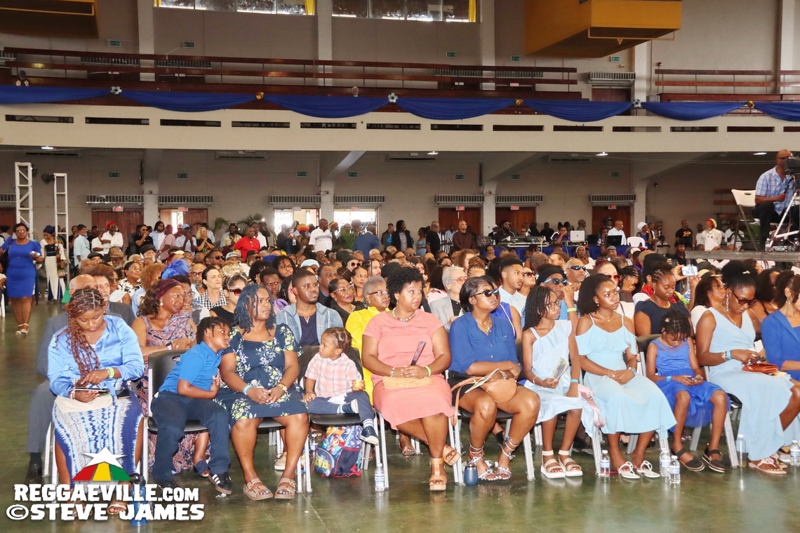 Tarrus Riley, Luciano, Junior Reid