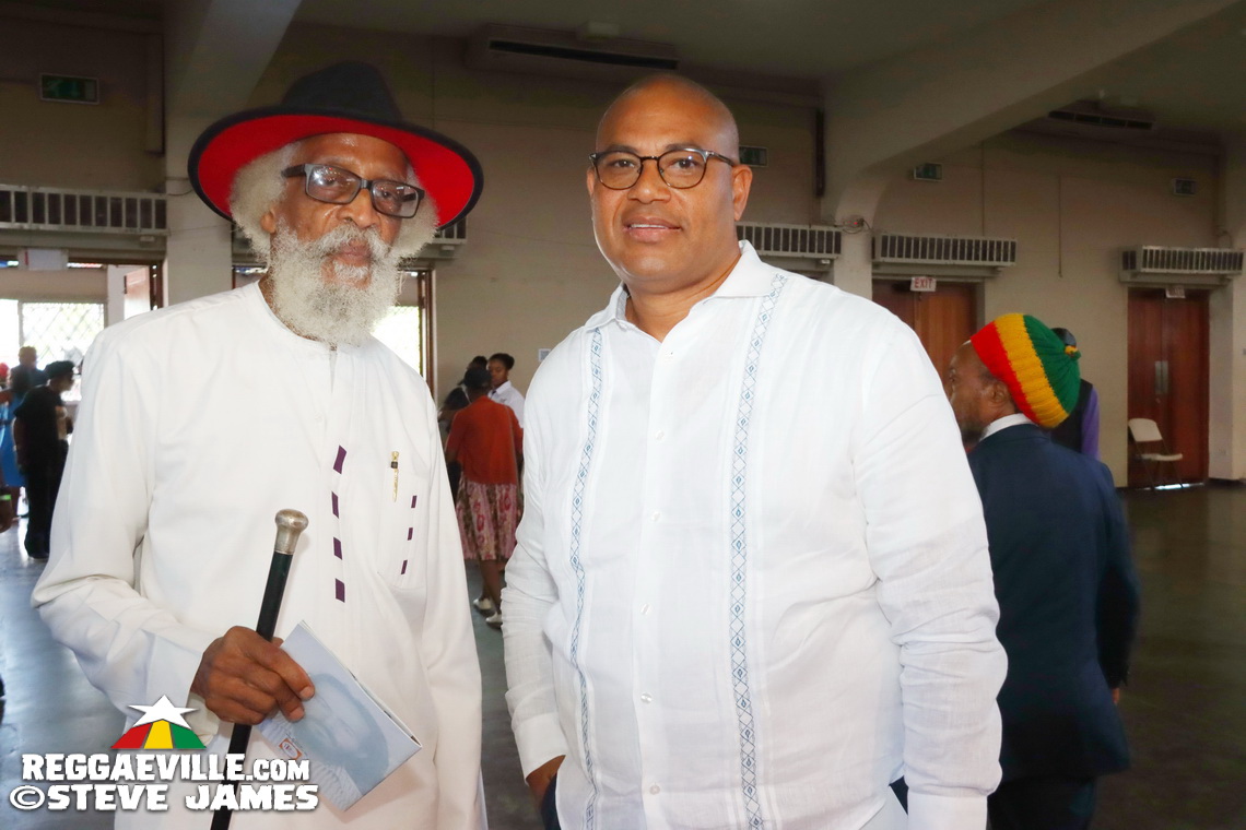 Tarrus Riley, Luciano, Junior Reid