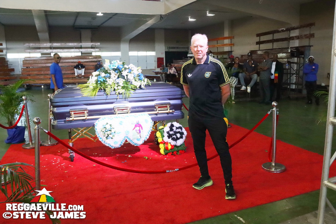 Tarrus Riley, Luciano, Junior Reid