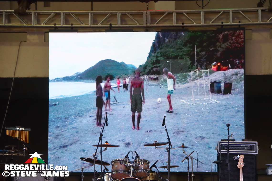 Tarrus Riley, Luciano, Junior Reid