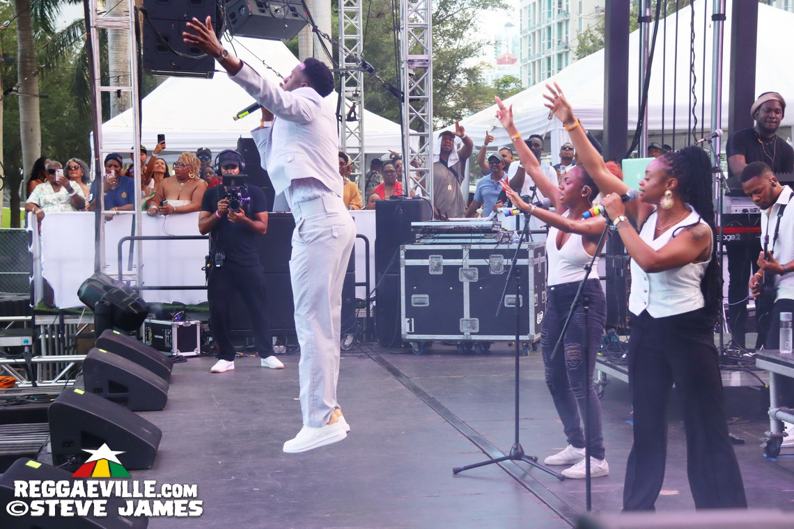 Romain Virgo, Wayne Wonder, Nadine Sutherland, Marcia Griffiths, Chronic Law