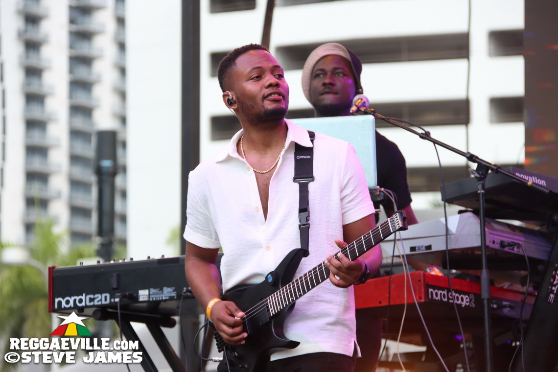 Romain Virgo, Wayne Wonder, Nadine Sutherland, Marcia Griffiths, Chronic Law
