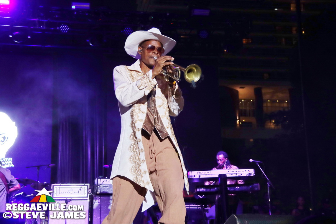 Beres Hammond, Buju Banton