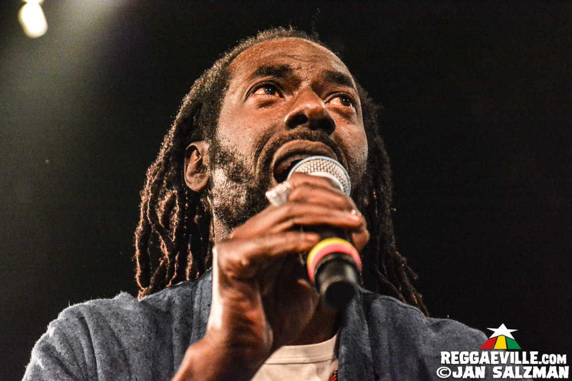 Buju Banton, Jesse Royal with Medisun