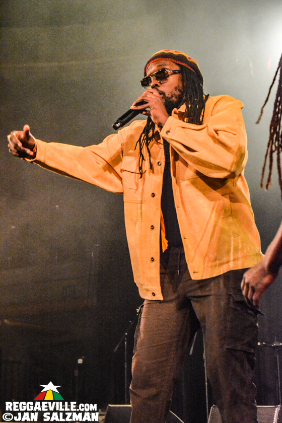 Buju Banton, Jesse Royal with Medisun