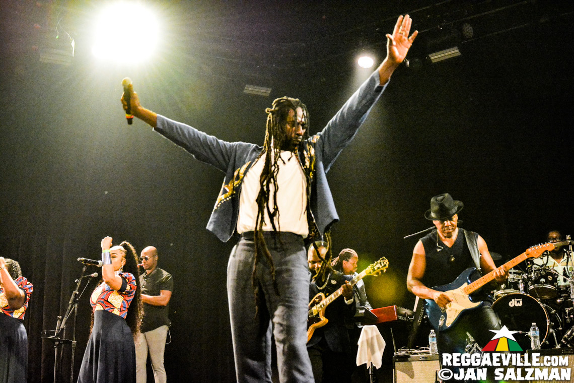 Buju Banton, Jesse Royal with Medisun