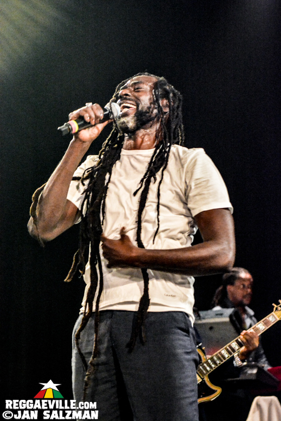 Buju Banton, Jesse Royal with Medisun