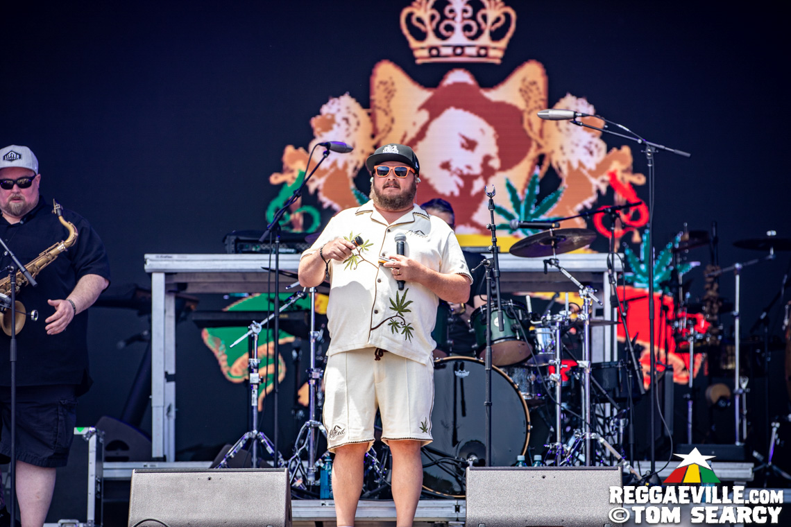Josh Heinrichs, Common Kings