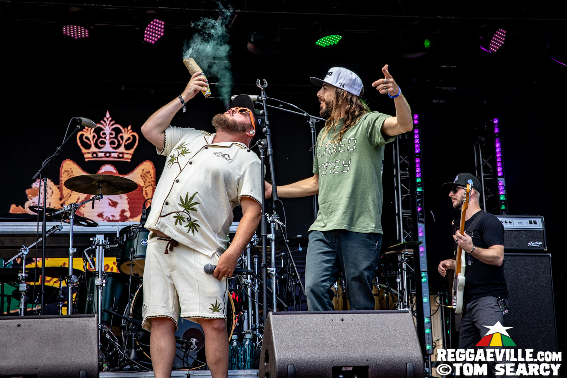 Josh Heinrichs, Common Kings