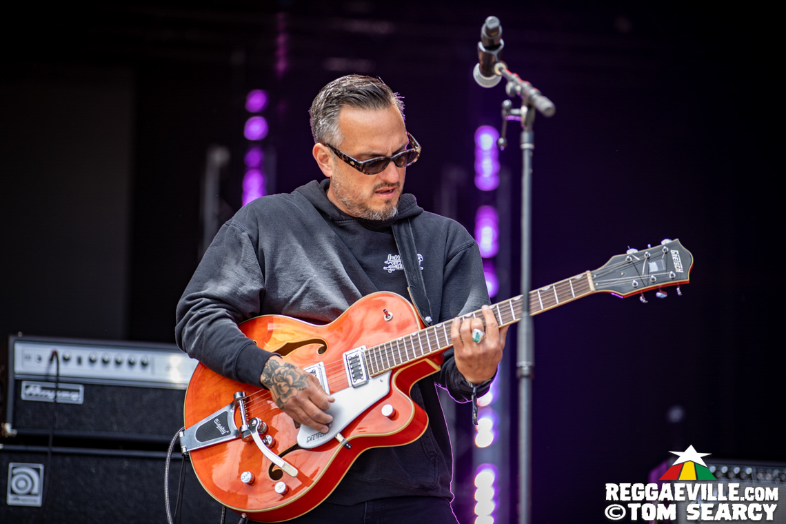 Josh Heinrichs, Common Kings