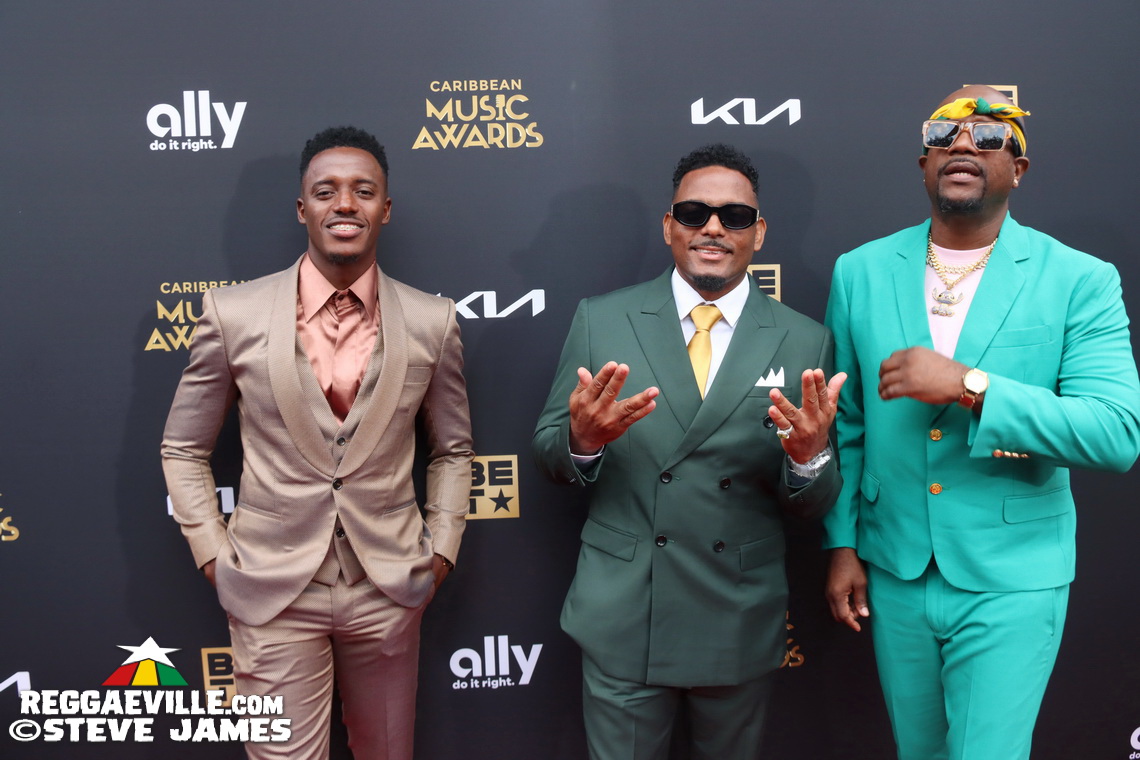 Buju Banton, Majah Hype, Sizzla, Romain Virgo