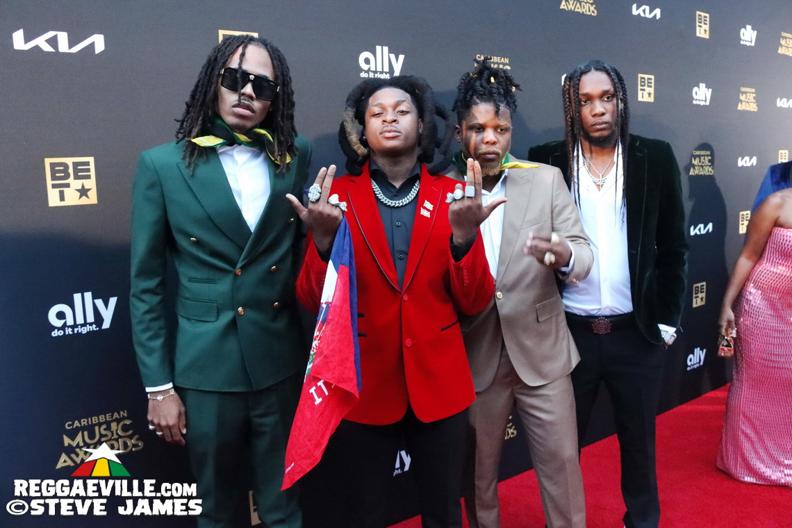 Buju Banton, Majah Hype, Sizzla, Romain Virgo