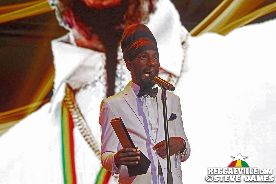 Sizzla, Shenseea, Lila Iké, Romain Virgo, Kranium