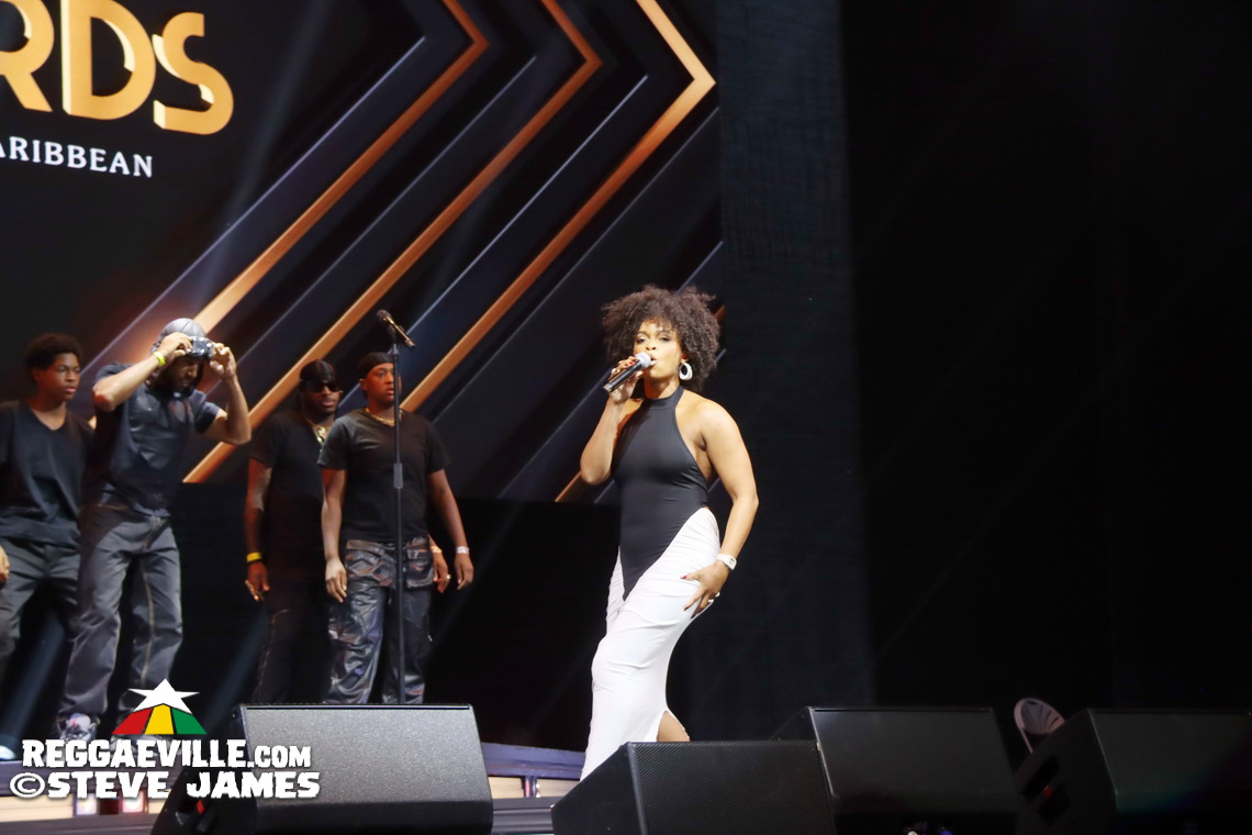 Sizzla, Shenseea, Lila Iké, Romain Virgo, Kranium