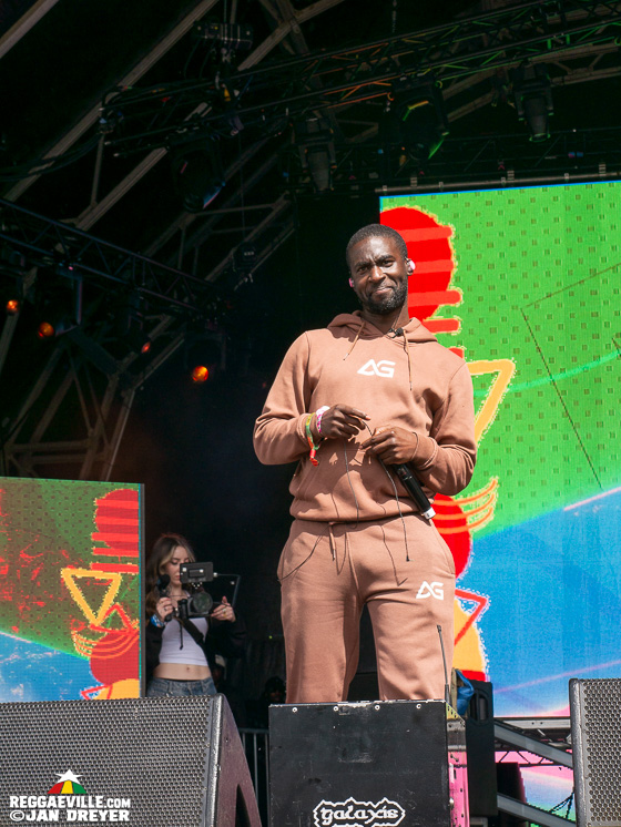 Tarrus Riley, DJ AG, Jaz Elise, Ras-I