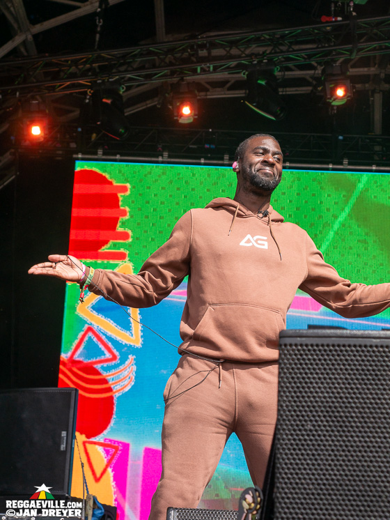 Tarrus Riley, DJ AG, Jaz Elise, Ras-I