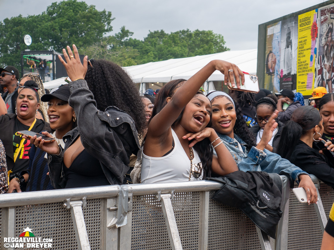 Tarrus Riley, DJ AG, Jaz Elise, Ras-I