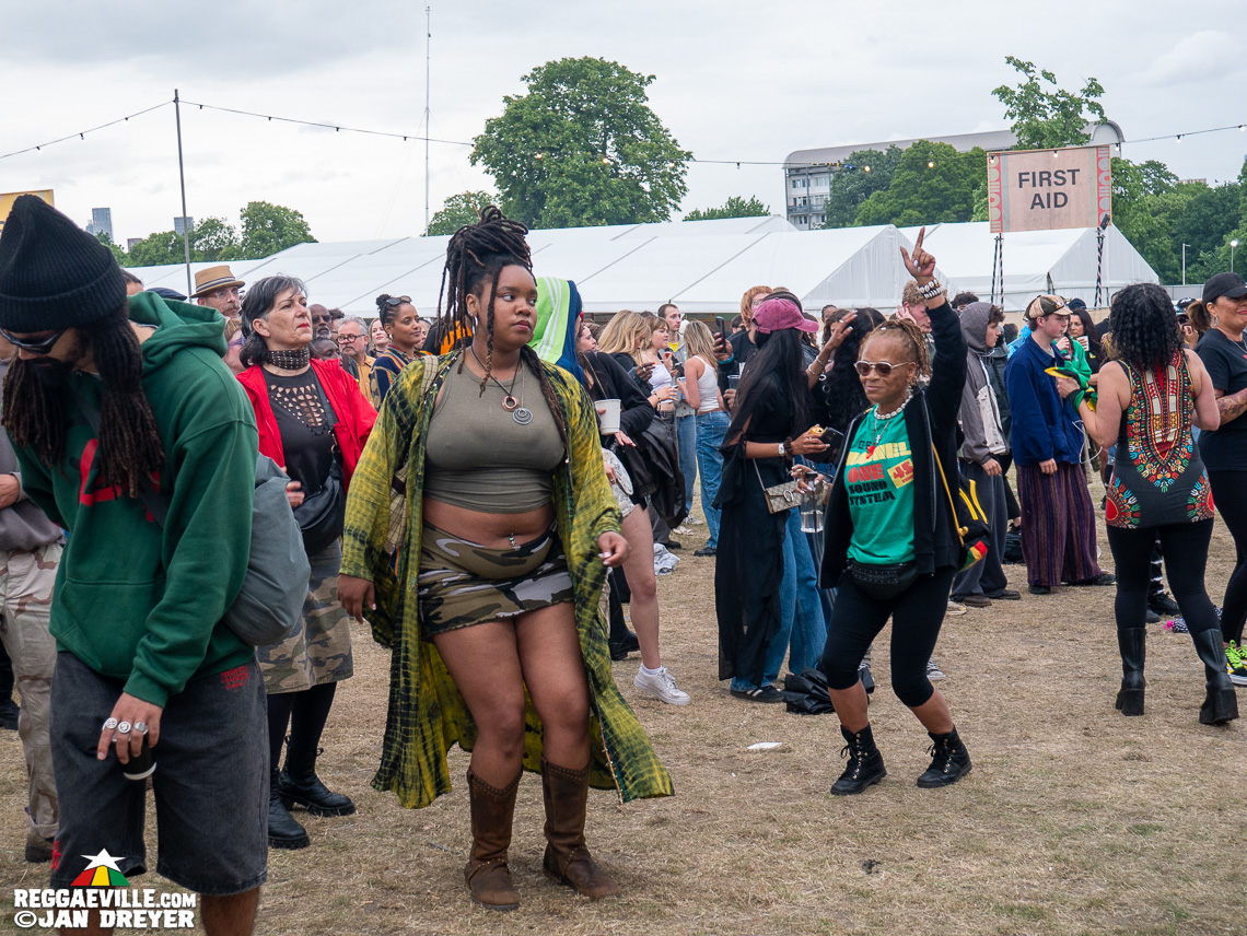 Tarrus Riley, DJ AG, Jaz Elise, Ras-I