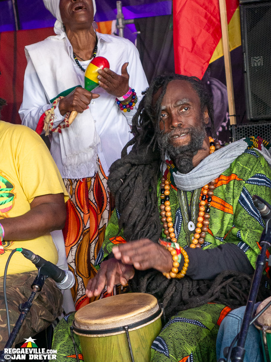 Tarrus Riley, DJ AG, Jaz Elise, Ras-I