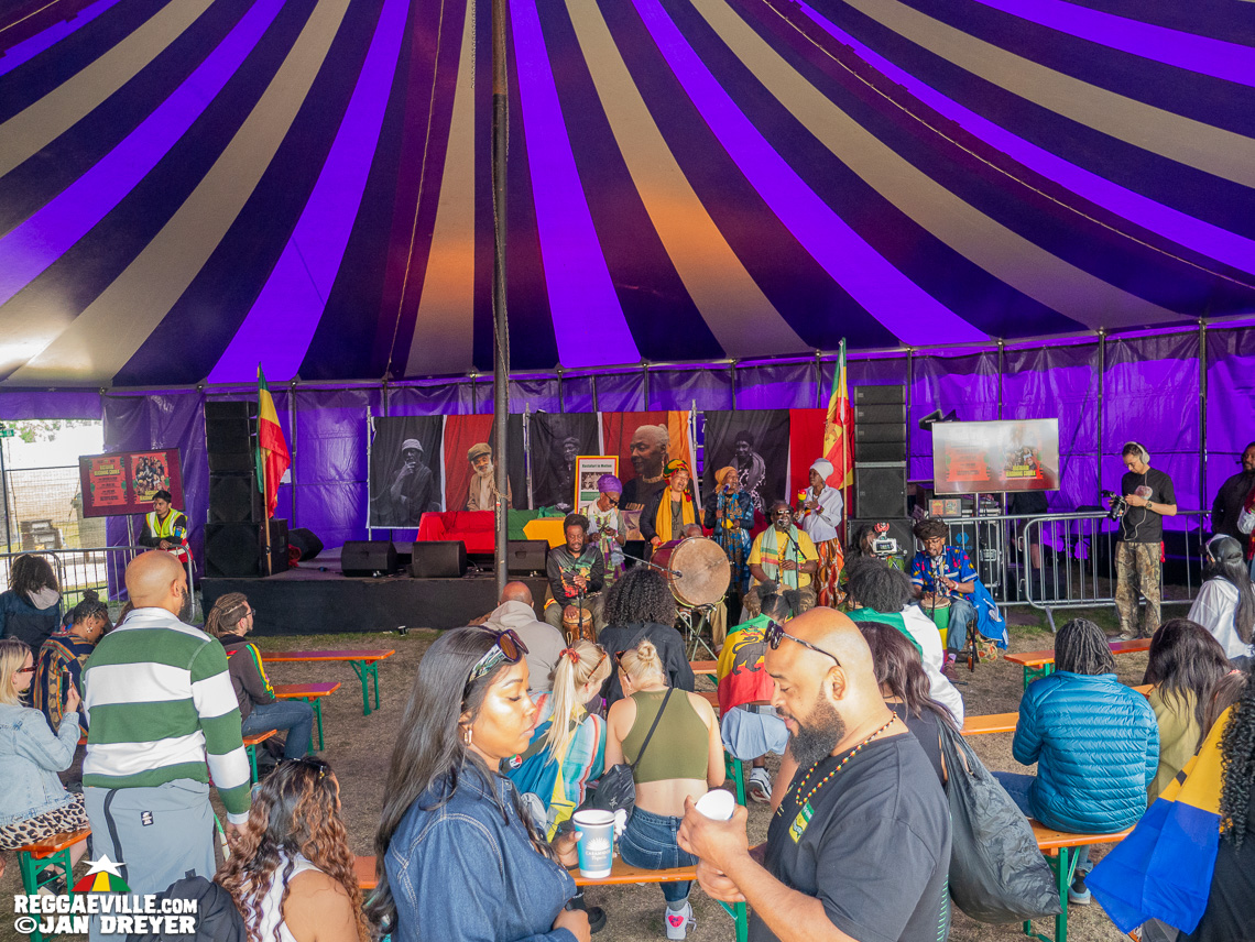 Tarrus Riley, DJ AG, Jaz Elise, Ras-I