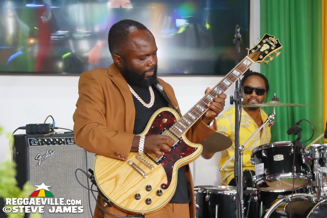 Nesbeth, Richie Stephens, Little John