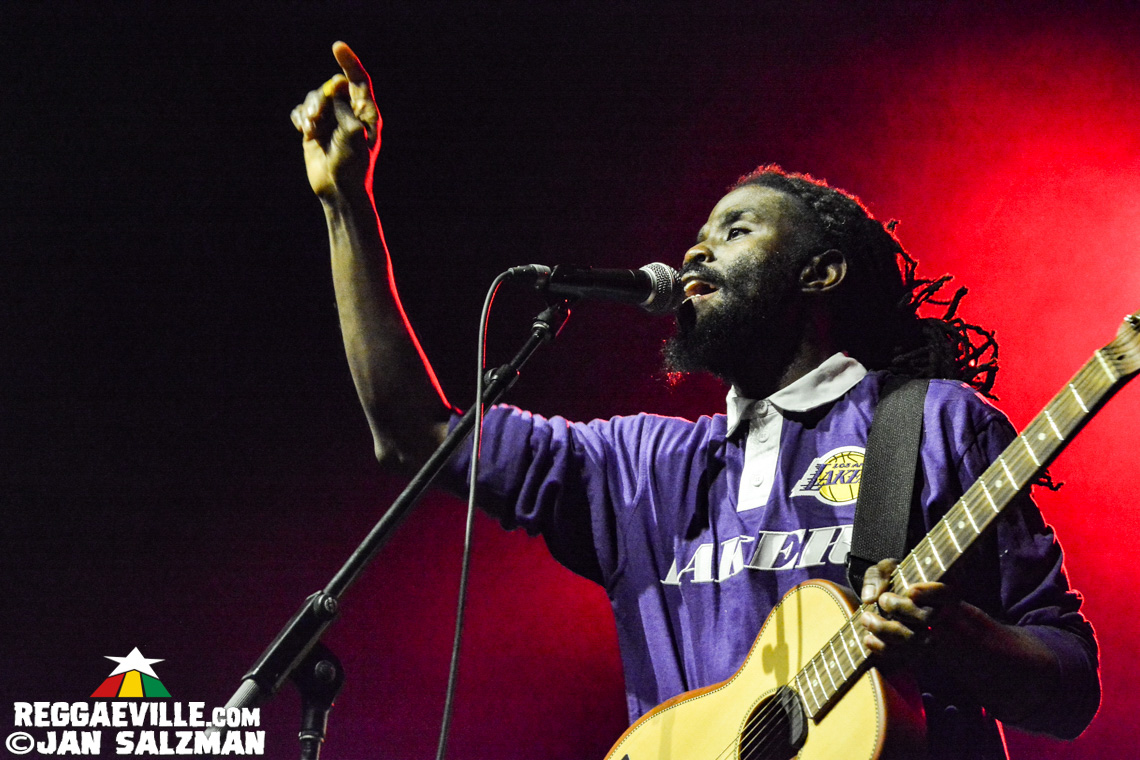 Collie Buddz, Hector Roots Lewis