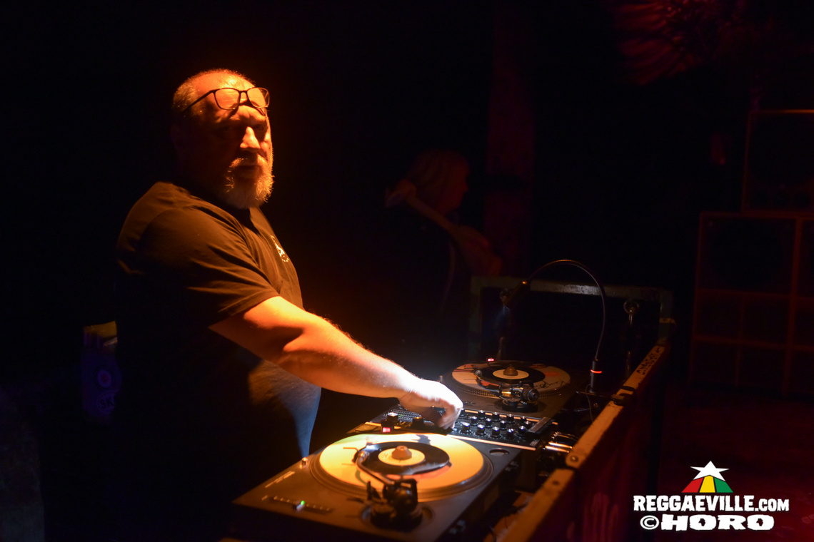 King Shiloh, Kunterbunt, Outernational Sounds, Helmut Philipps