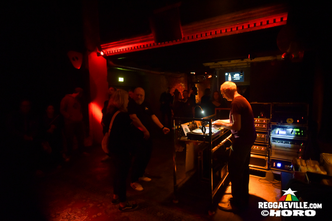 King Shiloh, Kunterbunt, Outernational Sounds, Helmut Philipps