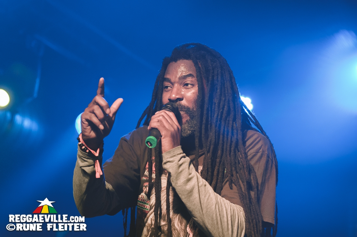 Eek-A-Mouse, Omar Perry