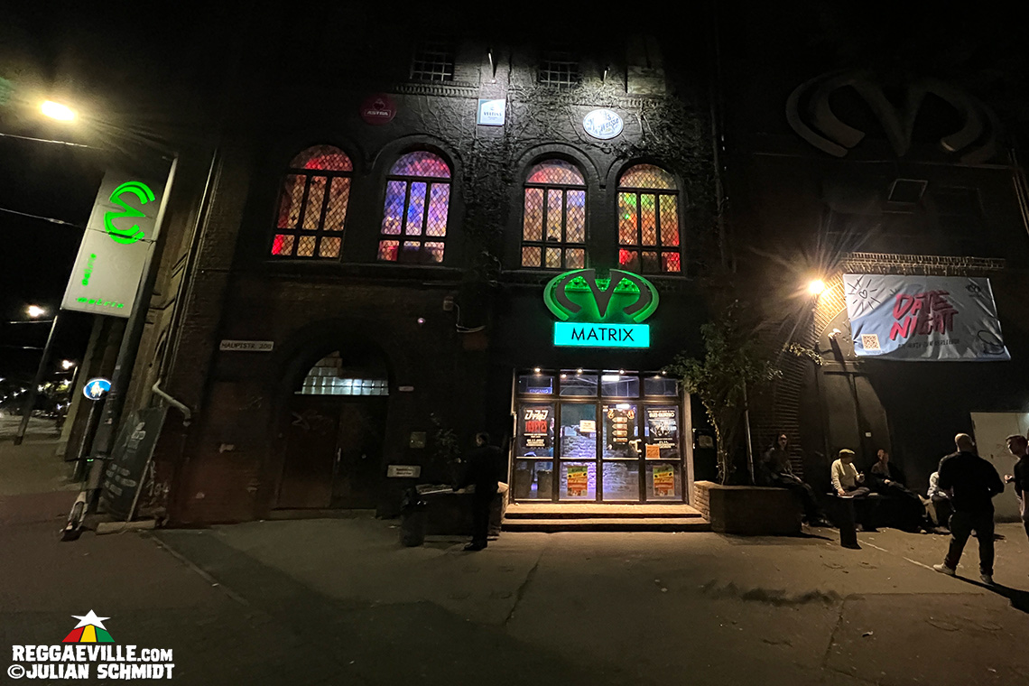 Eek-A-Mouse, Omar Perry