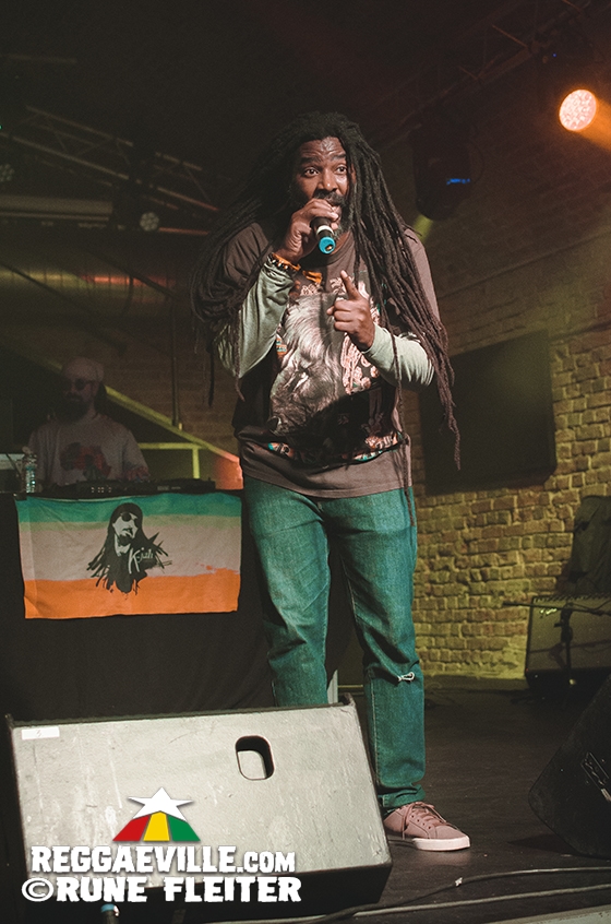 Eek-A-Mouse, Omar Perry