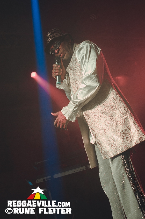 Eek-A-Mouse, Omar Perry