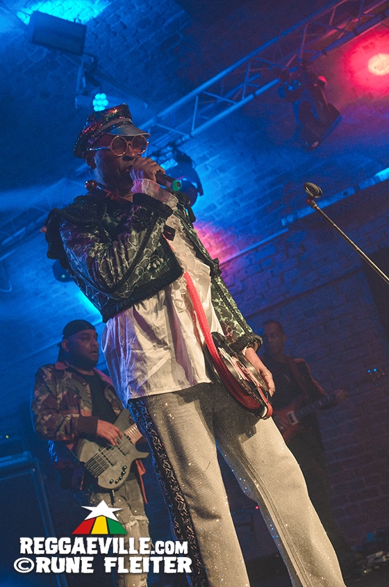 Eek-A-Mouse, Omar Perry