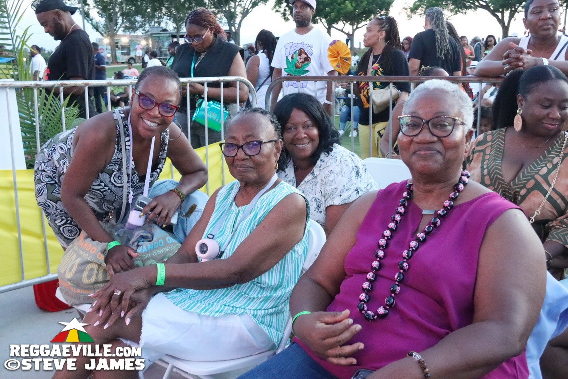 Alaine, Shuga, Sharon Marley, Chino & Stephen McGregor