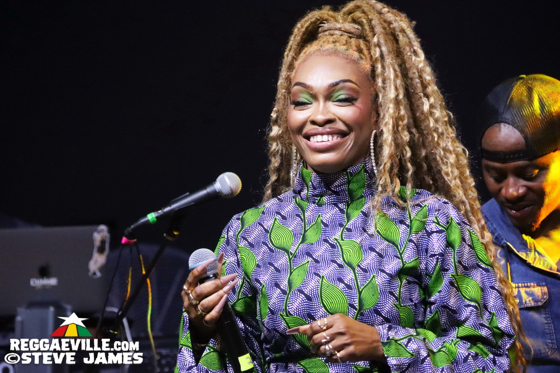 Alaine, Shuga, Sharon Marley, Chino & Stephen McGregor