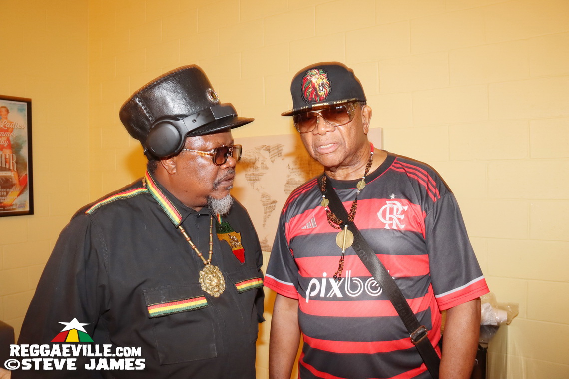 Alaine, Shuga, Sharon Marley, Chino & Stephen McGregor