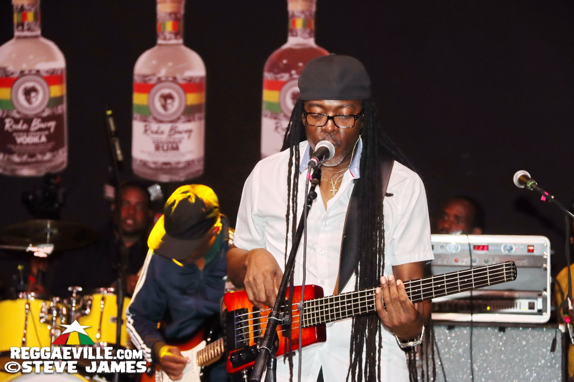 Luciano, Spragga Benz, Kabaka Pyramid