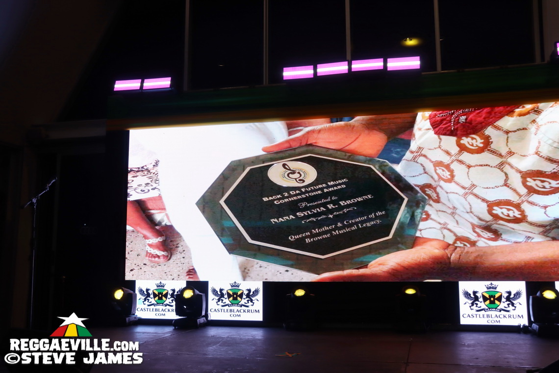 Squidly Cole, Pinchers, Bushman, Dean Fraser