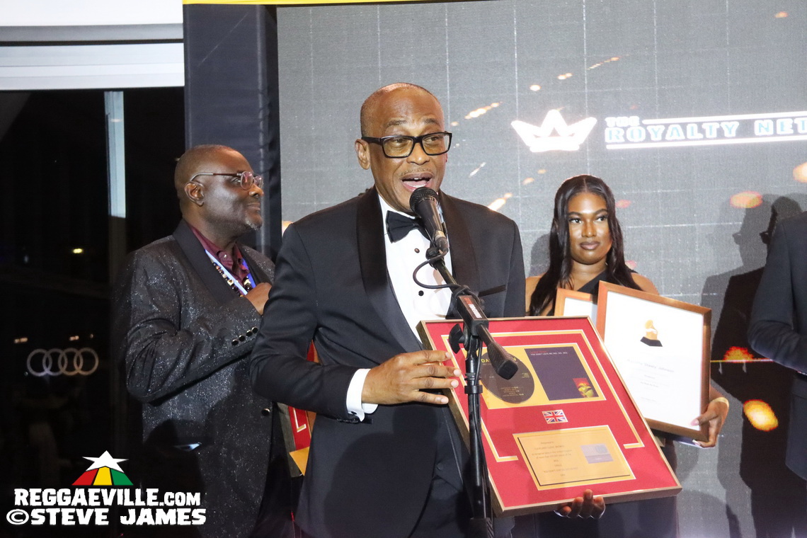 Squidly Cole, Pinchers, Bushman, Dean Fraser