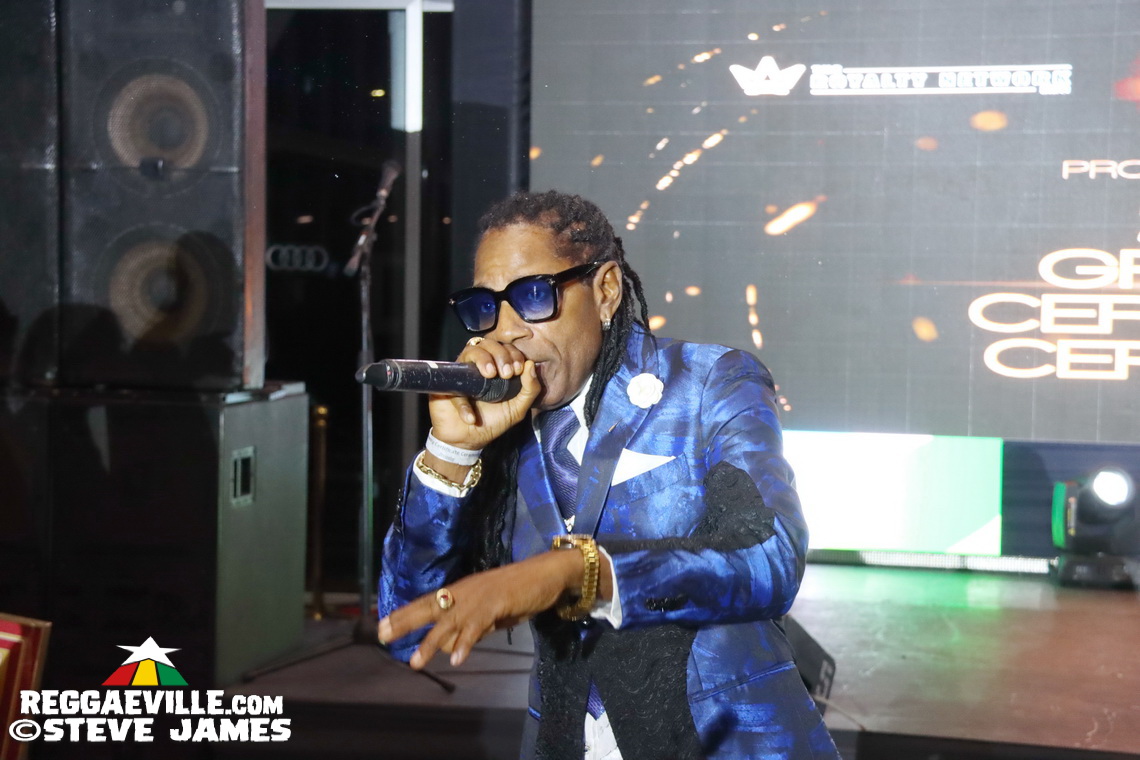 Squidly Cole, Pinchers, Bushman, Dean Fraser