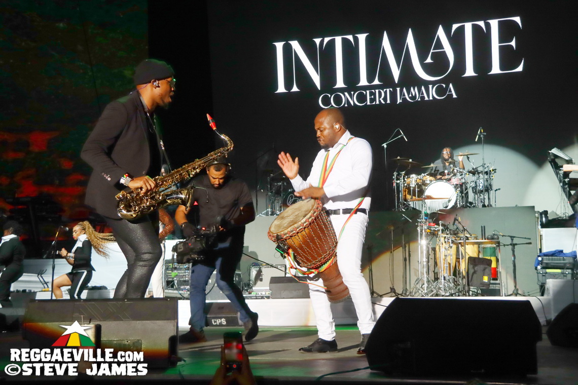 Buju Banton with Beres Hammond, Wayne Wonder & Gramps Morgan