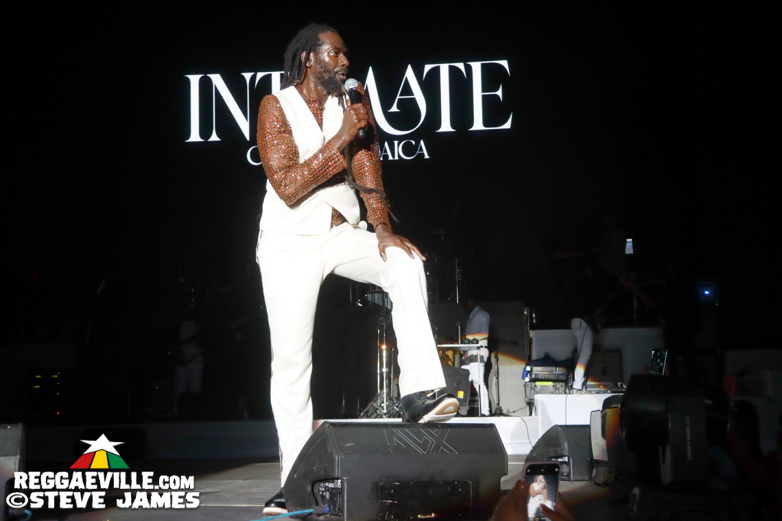 Buju Banton with Beres Hammond, Wayne Wonder & Gramps Morgan