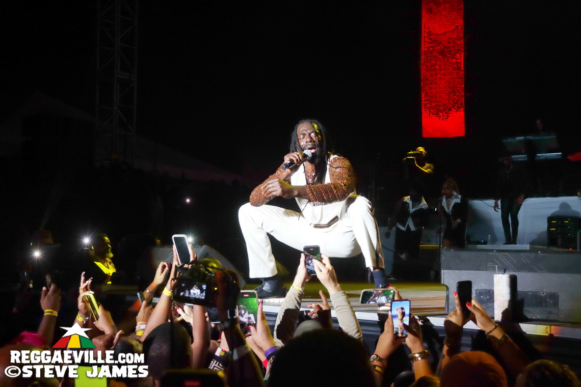 Buju Banton with Beres Hammond, Wayne Wonder & Gramps Morgan