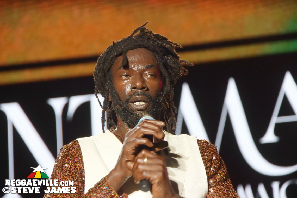 Buju Banton with Beres Hammond, Wayne Wonder & Gramps Morgan