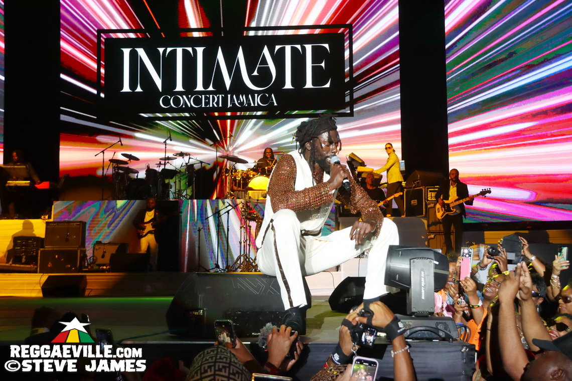 Buju Banton with Beres Hammond, Wayne Wonder & Gramps Morgan